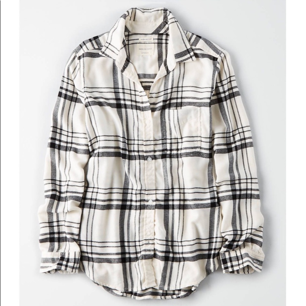 American Eagle Boyfriend Button Down